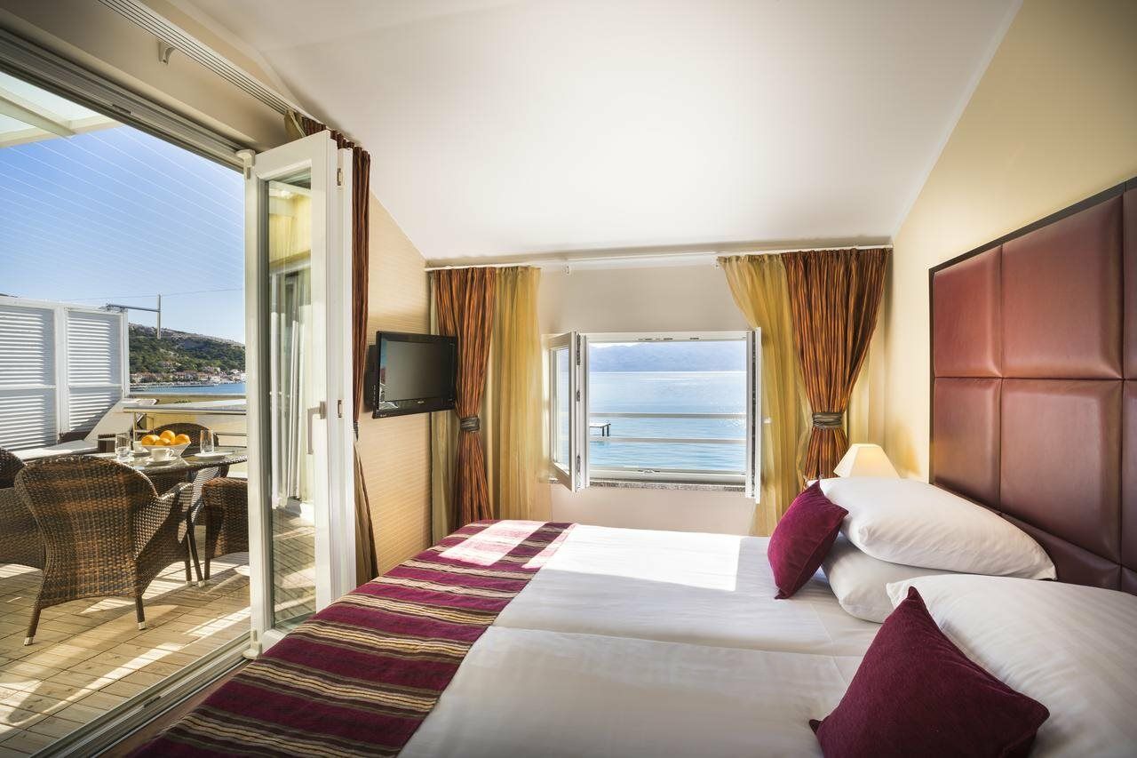 Valamar Atrium Residence Baska  Ngoại thất bức ảnh